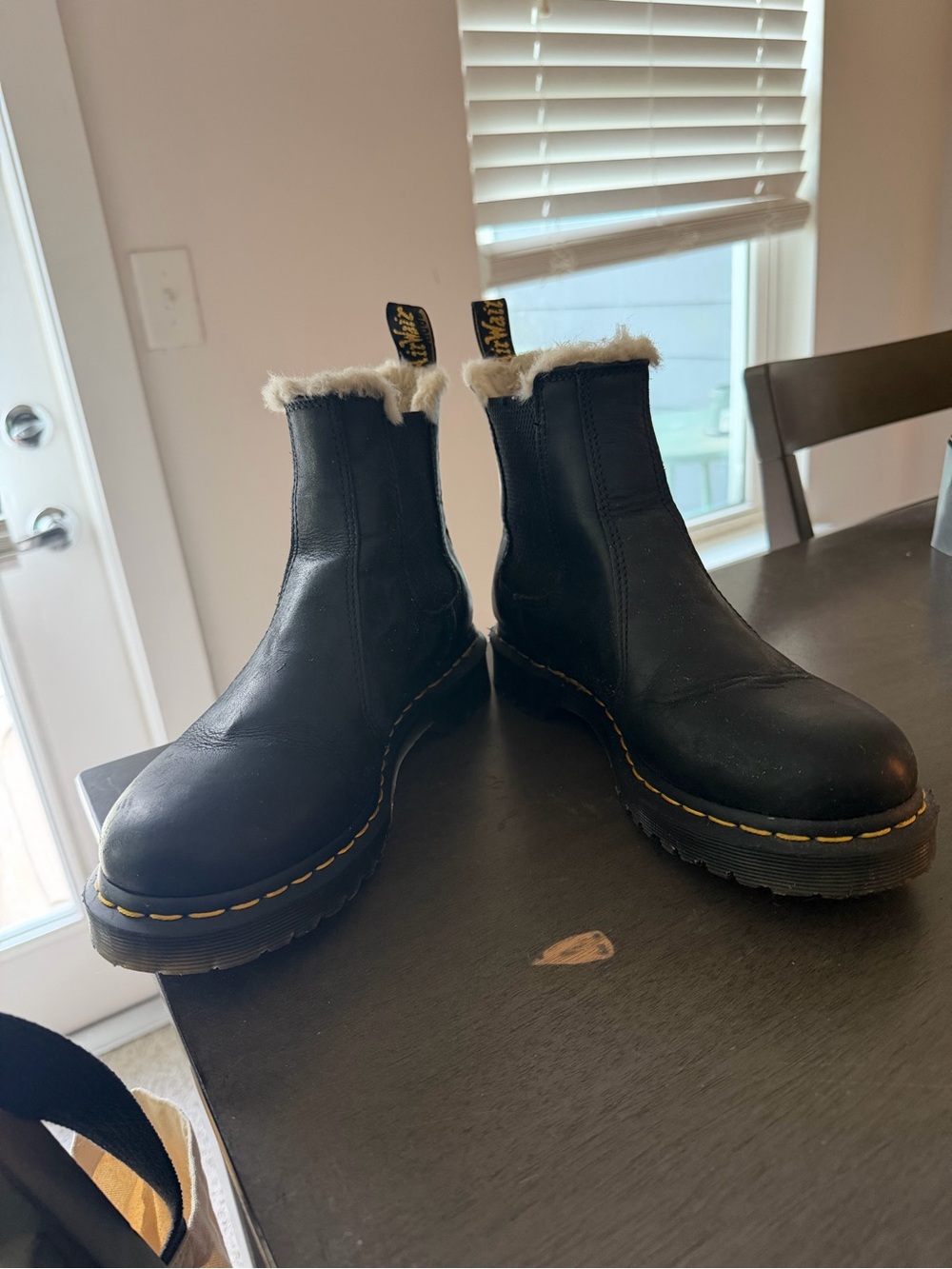 Dr.Martens Black Faux-Fur Lined Chelsea Boots - Women's